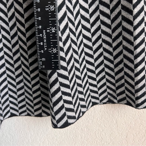 BODEN Lucinda Knitted Sweater Dress Gray Black Chevron Womens Size 8 - Picture 8 of 11